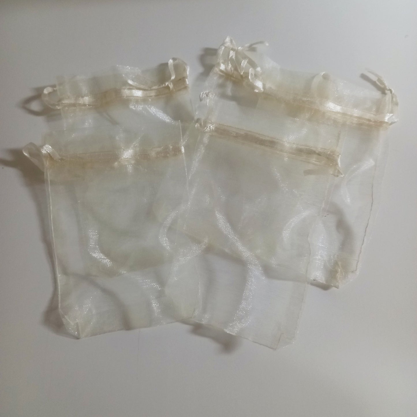 Sacos de organza cor pérola 9,5*14,4cm 5UND