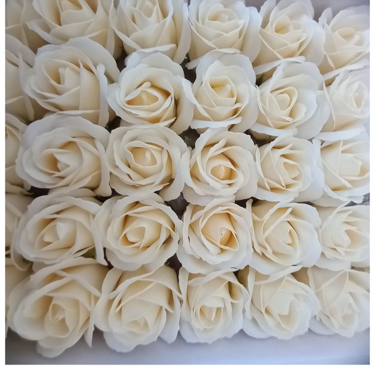 Rosas de sabão perfumadas 5*6,50cm aprox cor champanhe