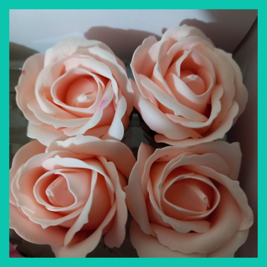 Rosas de sabão perfumadas cor rosa salmão