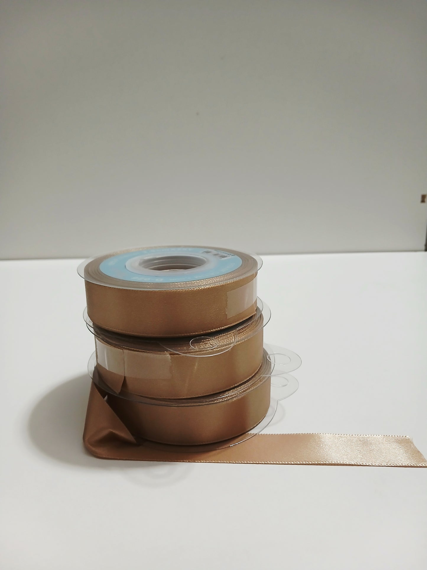 Fita cetim 1,5cm*25y dourada