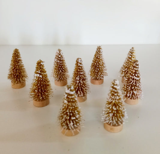 Mini Árvore de Natal 4cm dourada